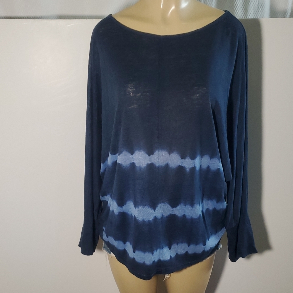 VELVET by Graham & Spencer Hannah Blue Tie Dye Linen Blouse Size M Dolman Sleeve